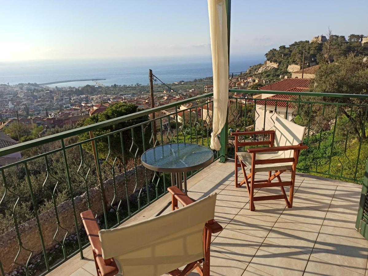 Kiparissia Castle & Sea View Villa Kipariszía Kültér fotó
