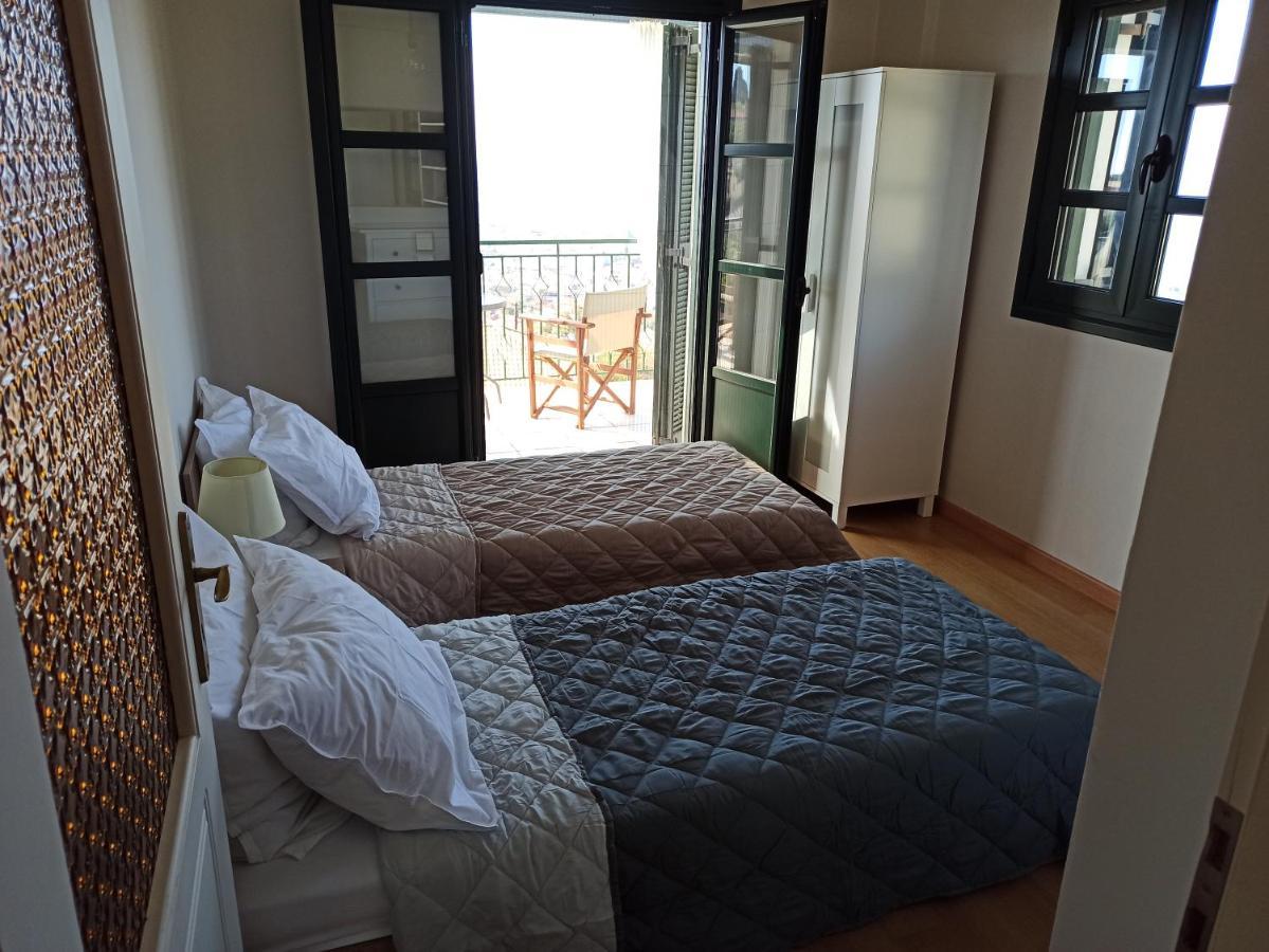 Kiparissia Castle & Sea View Villa Kipariszía Kültér fotó
